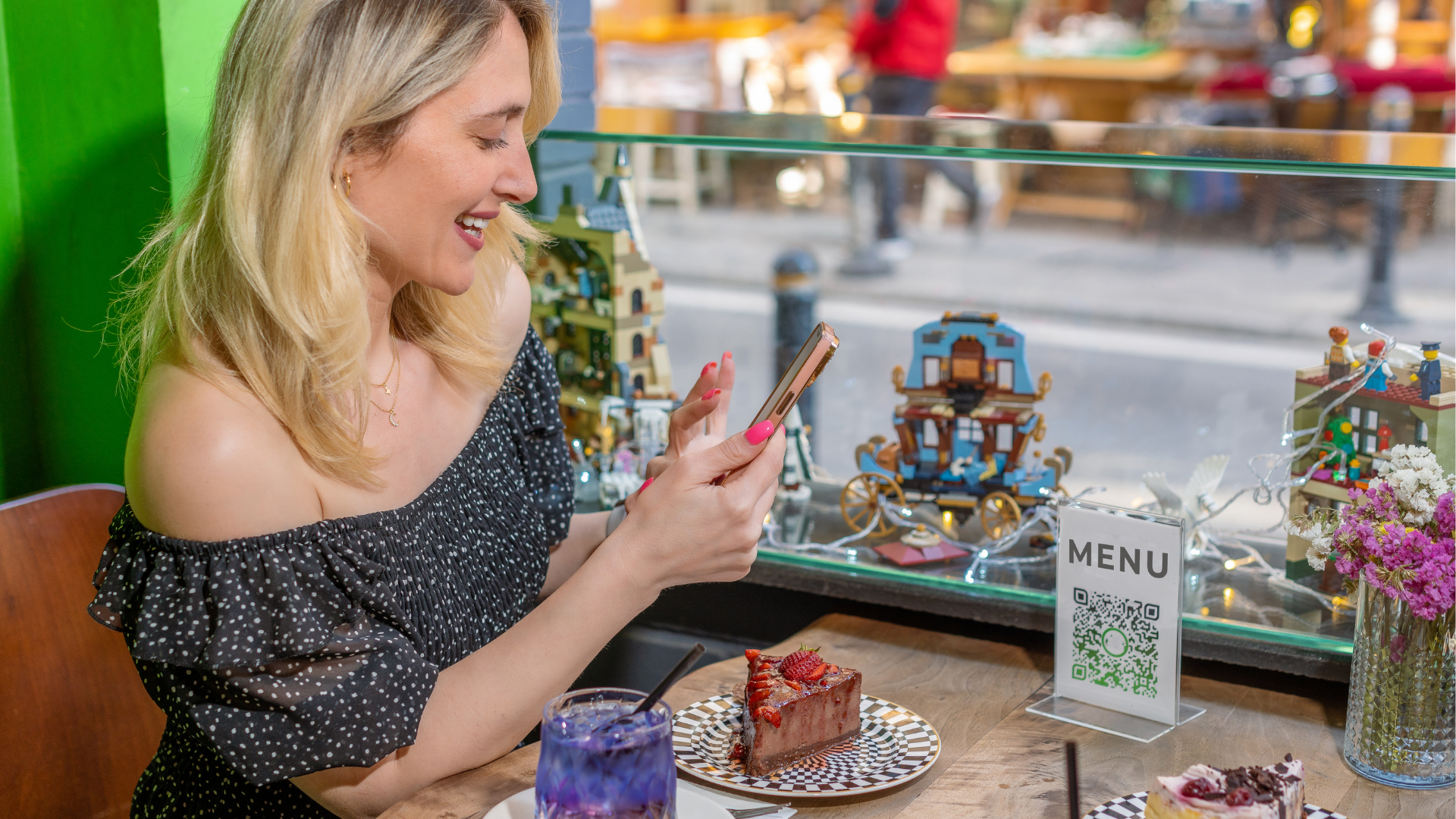 Restoranlarda Dijital Dönüşüm: QR Menü ile Hizmet Kalitesini Artırın