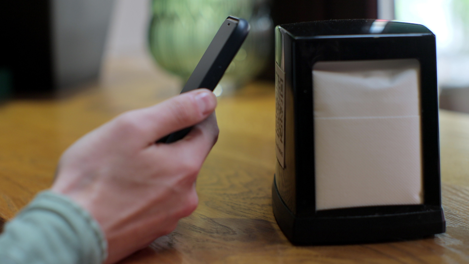 QR Menü ile Restoranlarda Sipariş Sürecini Hızlandırın